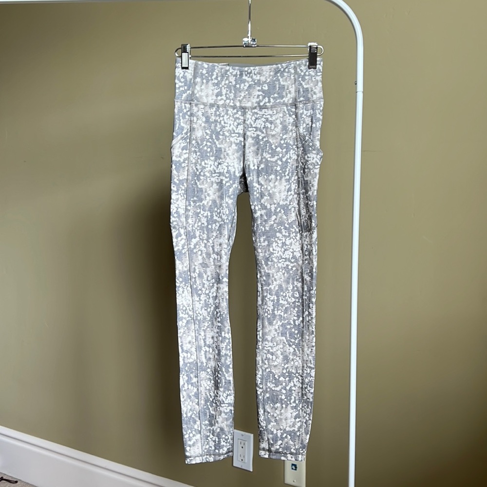 Lululemon Invigorate